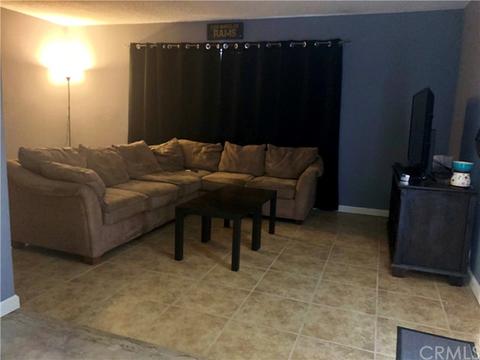 780 W Devonshire Ave, Hemet, CA 92543 photo 5