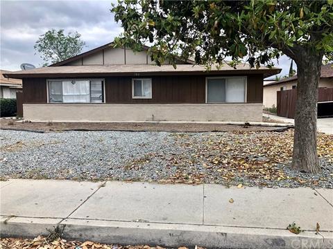 780 W Devonshire Ave, Hemet, CA 92543 photo 16