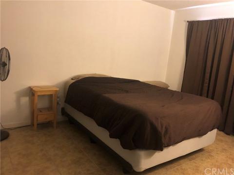 780 W Devonshire Ave, Hemet, CA 92543 photo 7