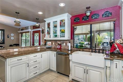 544 Swayzee Ct, Riverside, CA 92507 photo 18