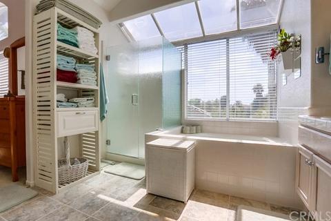 1553 Via Botero, Oceanside, CA 92056 photo 13