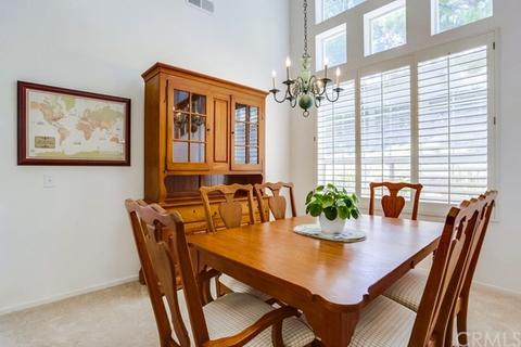 1553 Via Botero, Oceanside, CA 92056 photo 4