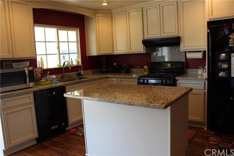 249 E Mead St, San Jacinto, CA 92583 photo 8