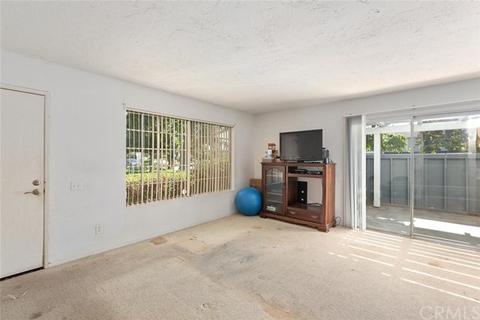 854 Cypress Point Way, Oceanside, CA 92058 photo 3
