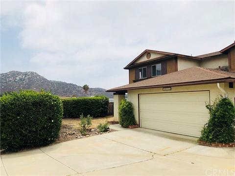 10113 Sir Lancelot Dr, Santee, CA 92071 photo 2