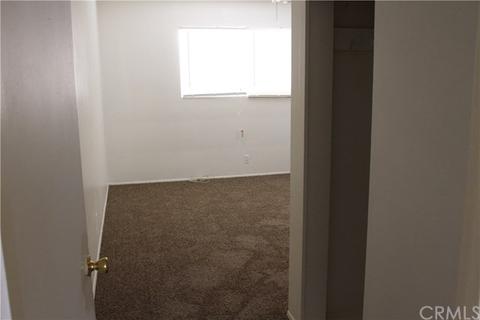 952 E Johnston Ave, Hemet, CA 92543 photo 14