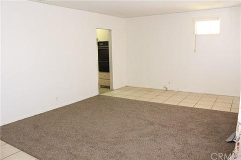 952 E Johnston Ave, Hemet, CA 92543 photo 5