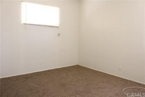 952 E Johnston Ave, Hemet, CA 92543 photo 12