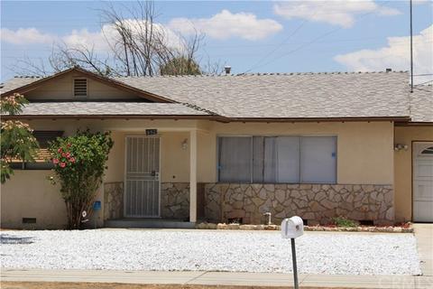 952 E Johnston Ave, Hemet, CA 92543 photo 2