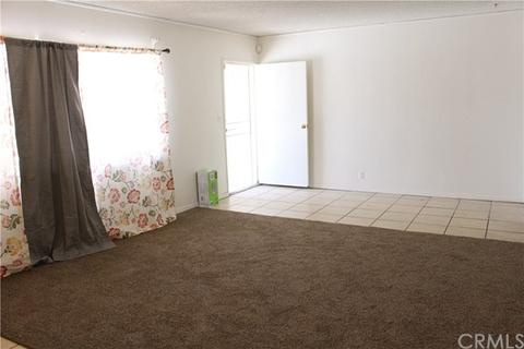 952 E Johnston Ave, Hemet, CA 92543 photo 7