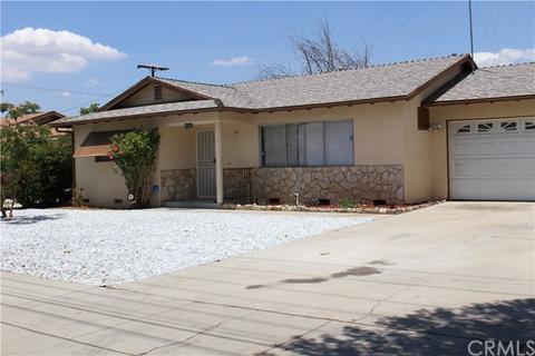 952 E Johnston Ave, Hemet, CA 92543 photo 3