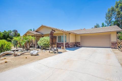 1532 Hackney St, Hemet, CA 92543 photo 5