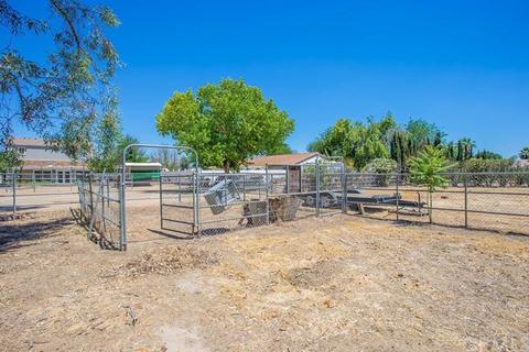 1532 Hackney St, Hemet, CA 92543 photo 38