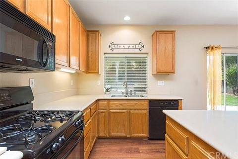 32835 Caserta Dr, Temecula, CA 92592 photo 12