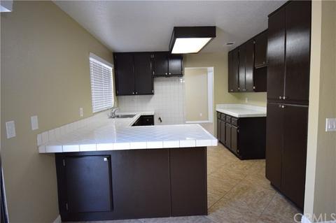 672 Catamaran Way, Perris, CA 92571 photo 4