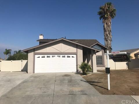 672 Catamaran Way, Perris, CA 92571 photo 1