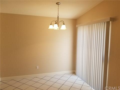 9210 Delano Dr, Riverside, CA 92503 photo 9