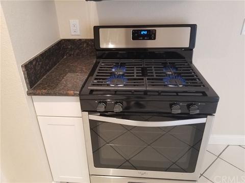 9210 Delano Dr, Riverside, CA 92503 photo 4