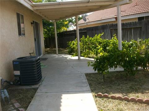 1069 Merced Way, Hemet, CA 92545 photo 15