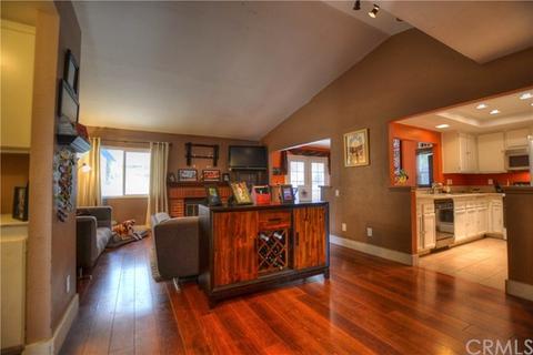 30367 Milky Way Dr, Temecula, CA 92592 photo 3