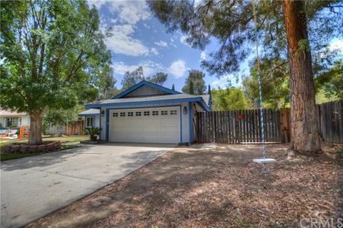 30367 Milky Way Dr, Temecula, CA 92592 photo 2