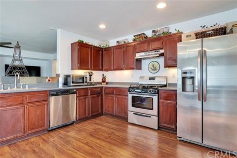 3227 Blossom Dr, Perris, CA 92571 photo 10