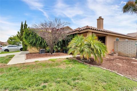 3227 Blossom Dr, Perris, CA 92571 photo 2