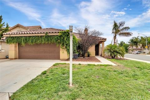 3227 Blossom Dr, Perris, CA 92571 photo 1