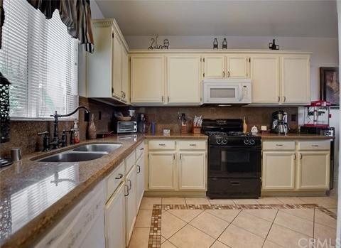 3896 Manquelo Ct, Perris, CA 92571 photo 5