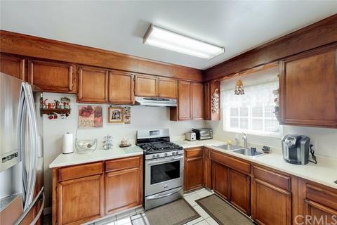 2806 E 56 St, Long Beach, CA 90805 photo 4