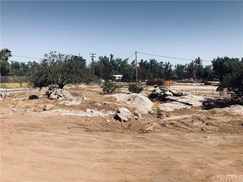 20600 Lee Dr, Perris, CA 92570 photo 2