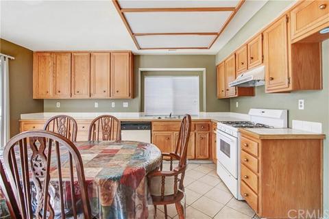 1457 Heirloom Ave, Perris, CA 92571 photo 7