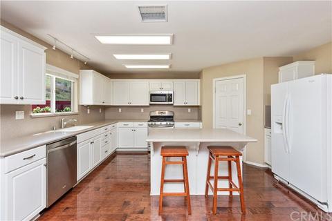 33619 Abbey Rd, Temecula, CA 92592 photo 4