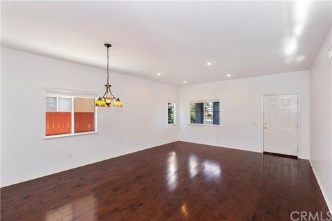 33619 Abbey Rd, Temecula, CA 92592 photo 3