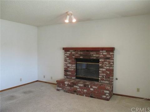 1015 Corwin Pl, Hemet, CA 92544 photo 2