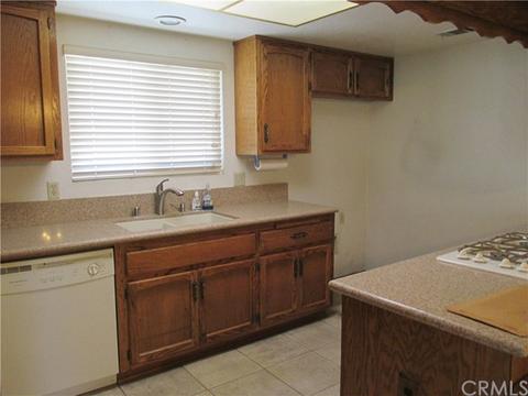 1015 Corwin Pl, Hemet, CA 92544 photo 11