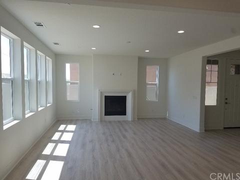 309 Ventasso Way, Fallbrook, CA 92028 photo 2
