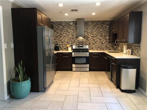 8953 Pembroke Ave, Riverside, CA 92503 photo 6