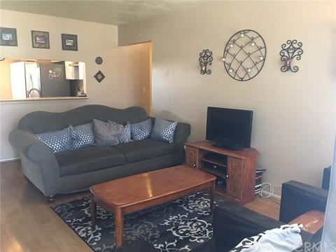 309 Redbud Pl, Perris, CA 92570 photo 4