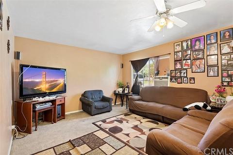 5751 Noble St, Riverside, CA 92503 photo 10