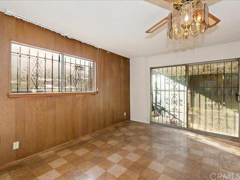 240 E Broadbent Dr, Riverside, CA 92507 photo 3