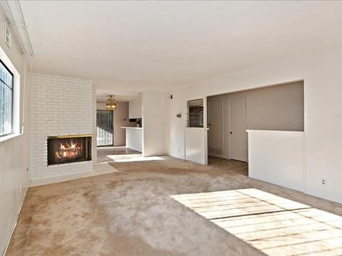 240 E Broadbent Dr, Riverside, CA 92507 photo 2