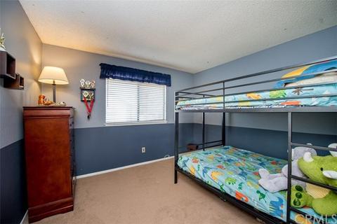 1425 E Hazeltine St, Ontario, CA 91761 photo 33