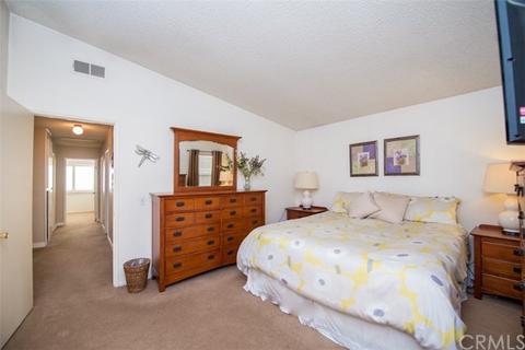 1425 E Hazeltine St, Ontario, CA 91761 photo 32
