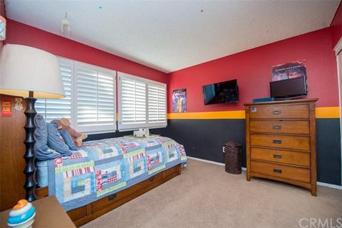 1425 E Hazeltine St, Ontario, CA 91761 photo 36