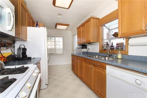 843 N 3rd Ave, Upland, CA 91786 photo 7