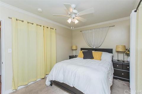 9855 Maxine St, Pico Rivera, CA 90660 photo 12