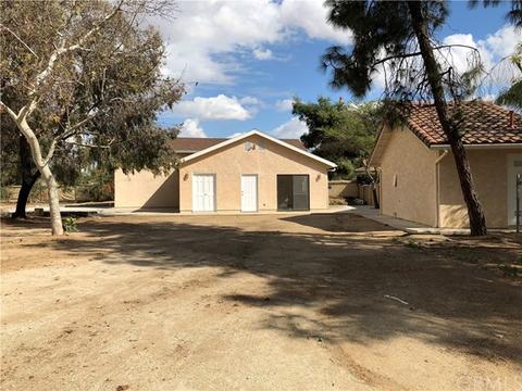 18430 Kross Rd, Riverside, CA 92508 photo 4