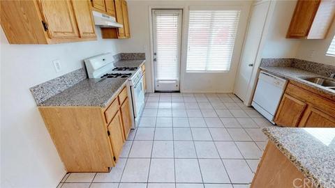 11807 Lupin Rd, Adelanto, CA 92301 photo 15