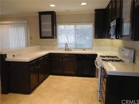 357 Settlers Rd, Upland, CA 91786 photo 4